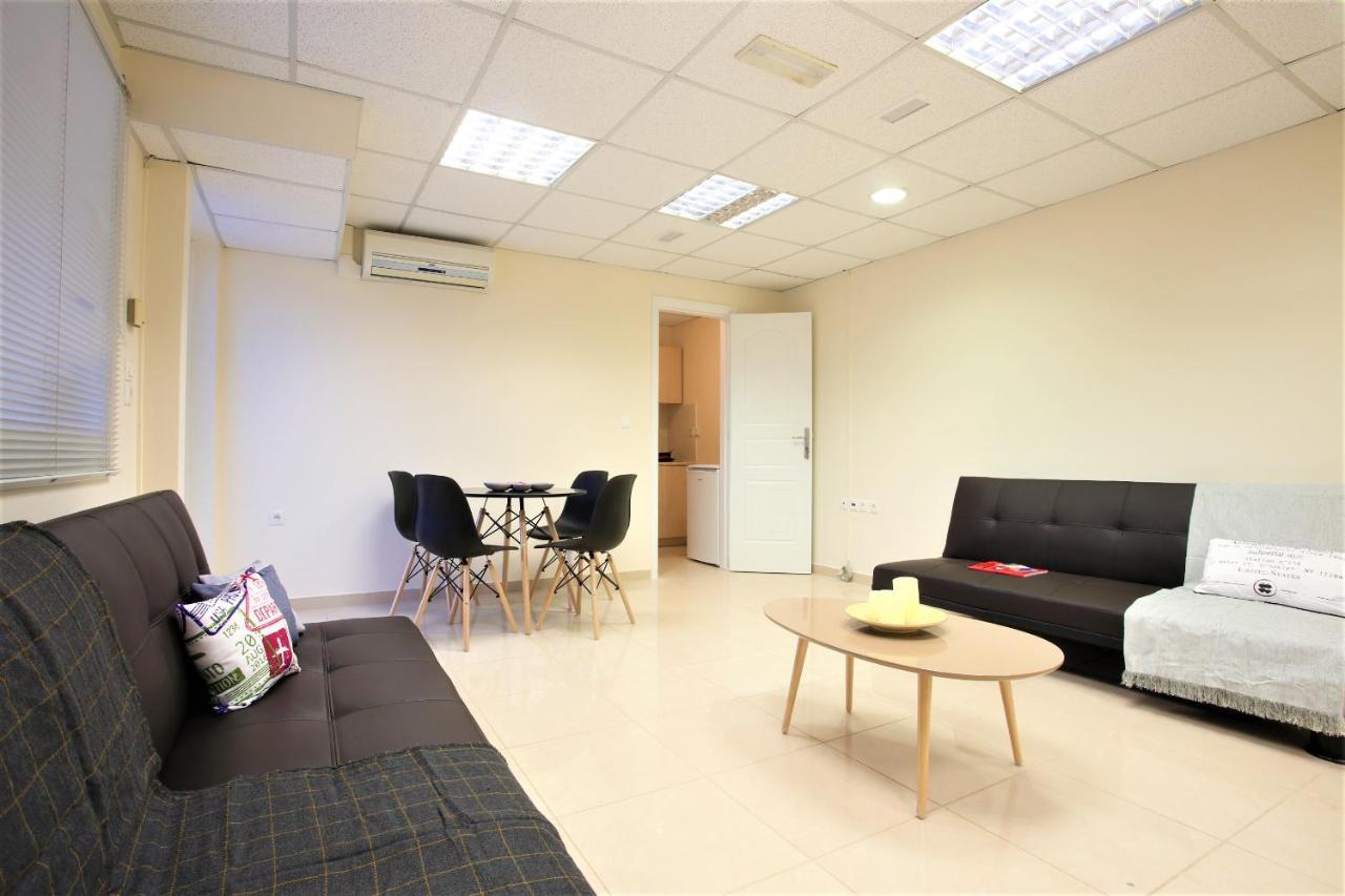 Gk Airport Suites - Free Shuttle By Gk Properties Markópoulon エクステリア 写真