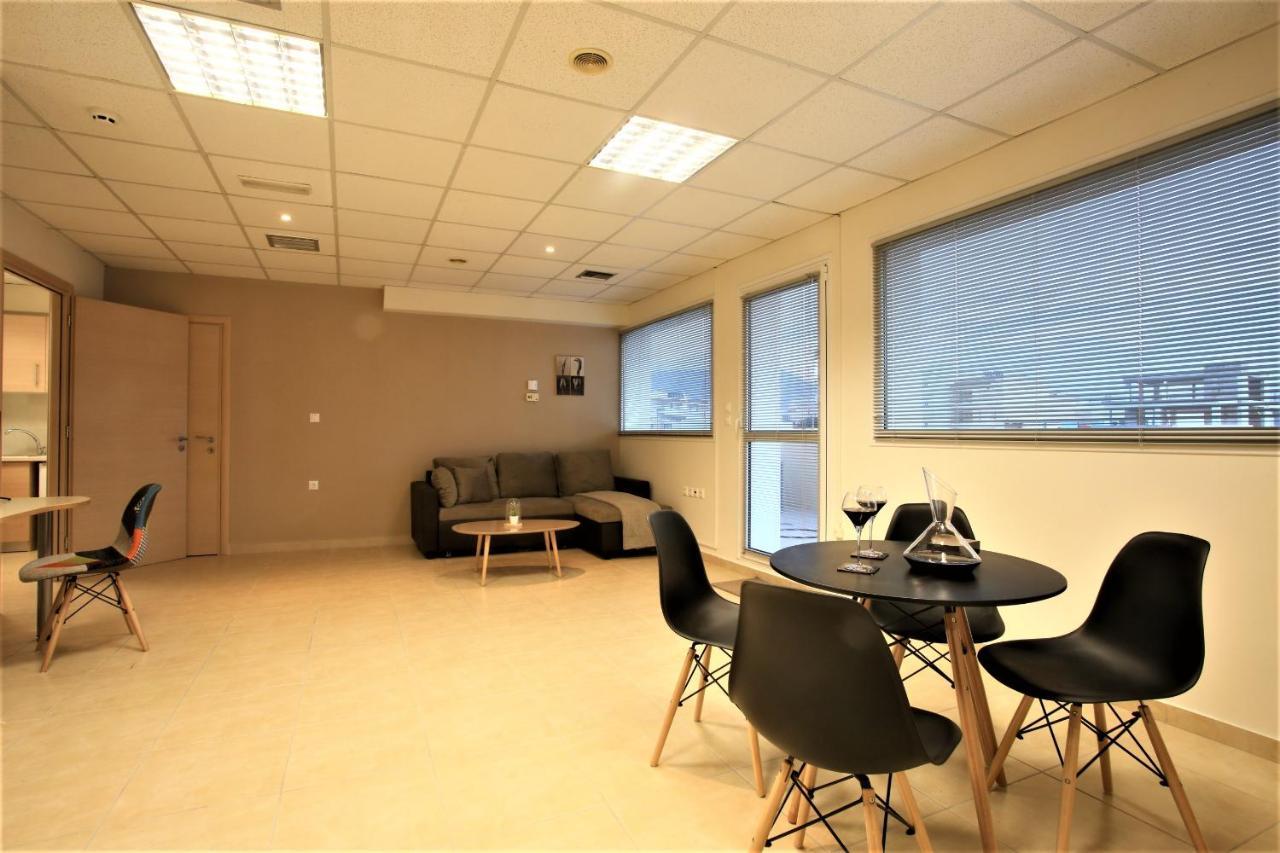 Gk Airport Suites - Free Shuttle By Gk Properties Markópoulon エクステリア 写真