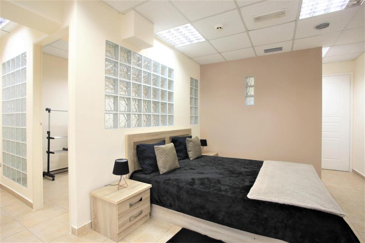Gk Airport Suites - Free Shuttle By Gk Properties Markópoulon エクステリア 写真